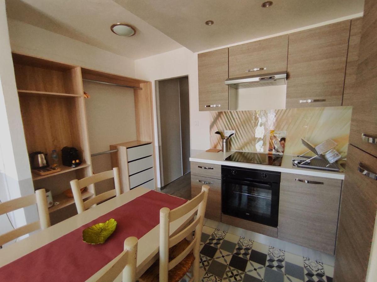 Aparthotel Logis Le Nid Du Pont De Gau Saintes-Maries-de-la-Mer Zewnętrze zdjęcie