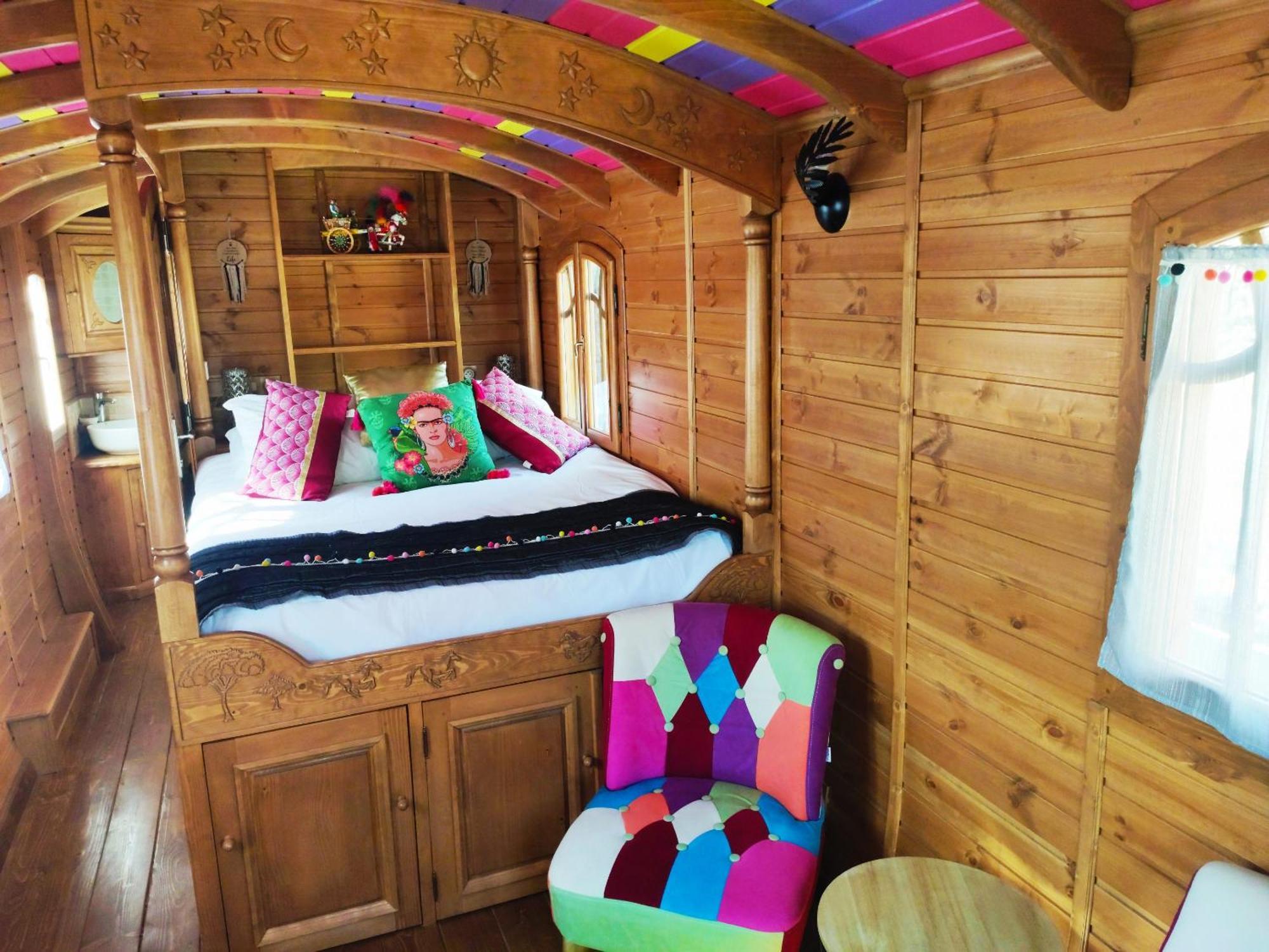 Aparthotel Logis Le Nid Du Pont De Gau Saintes-Maries-de-la-Mer Pokój zdjęcie
